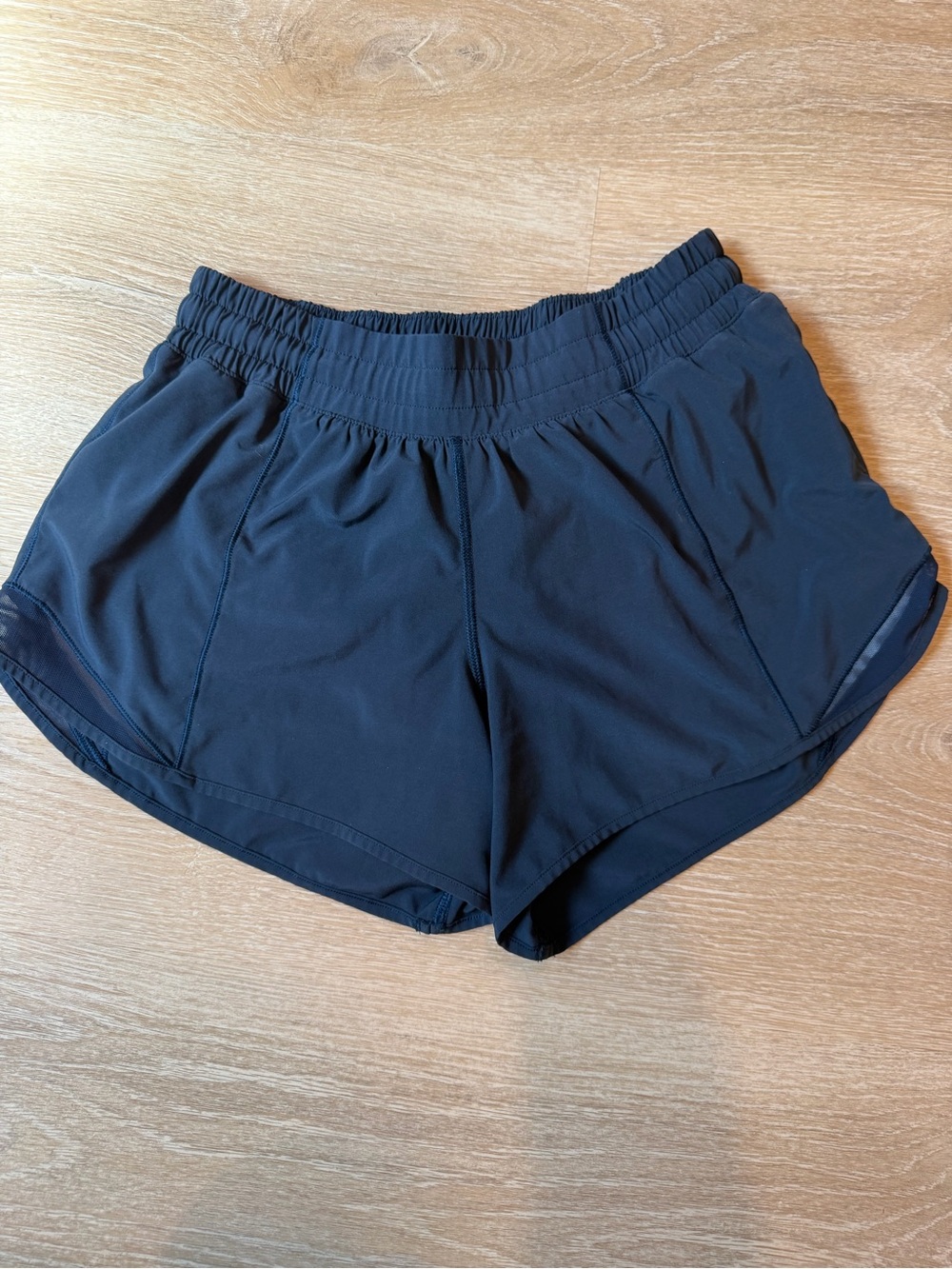 lululemon athletica navy Women's Running Shorts with Elastic Waistband